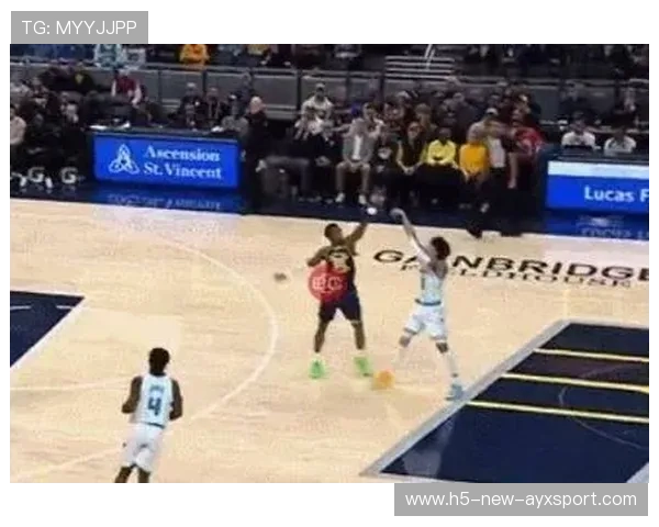 NBA黄蜂外线妙传助飞扣篮引发躁动